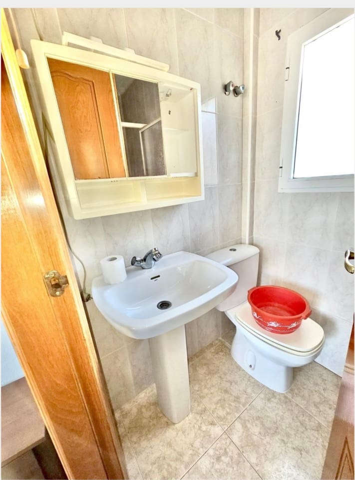 3 quarto Casa em Banda para venda em Playa Flamenca com piscina - 248 000 € (Ref: 9639350)