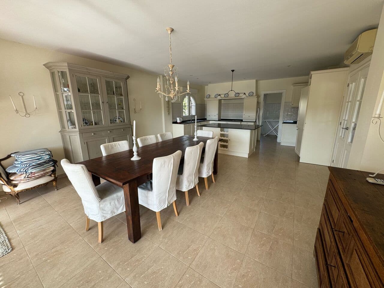 4 Zimmer Villa zu verkaufen in Playa Flamenca mit Pool - 860.000 € (Ref: 9661917)