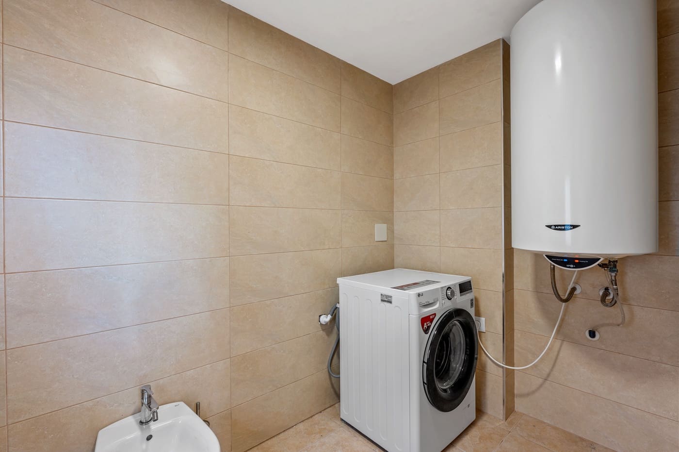 5 quarto Moradia para venda em Ciudad Quesada com piscina - 639 000 € (Ref: 9666340)