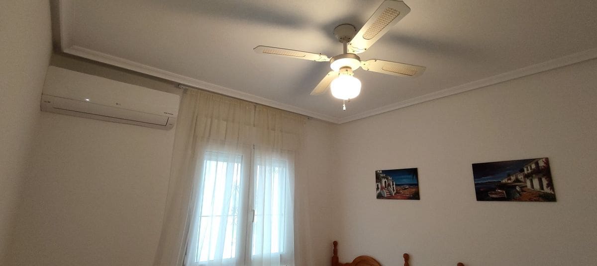 2 bedroom Apartment for sale in Villamartin with pool - € 169,900 (Ref: 9679742)