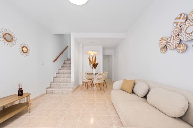 2 sypialnia Dom na sprzedaż w La Florida, Orihuela z basenem - 205 000 € (Ref: 9719089)