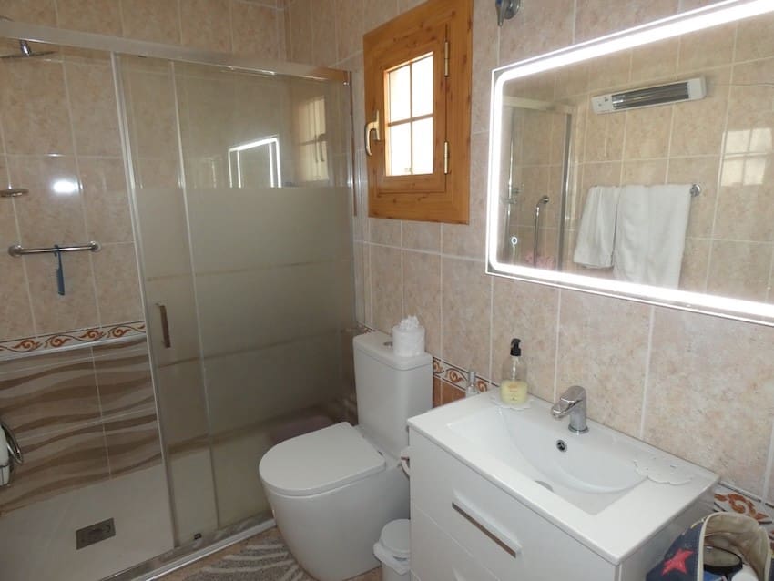 3 soverom Villa til salgs i La Marina med svømmebasseng garasje - € 360 000 (Ref: 9725019)