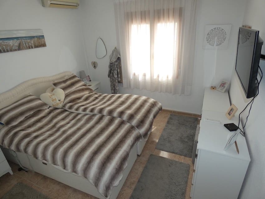 3 soverom Villa til salgs i La Marina med svømmebasseng garasje - € 360 000 (Ref: 9725019)