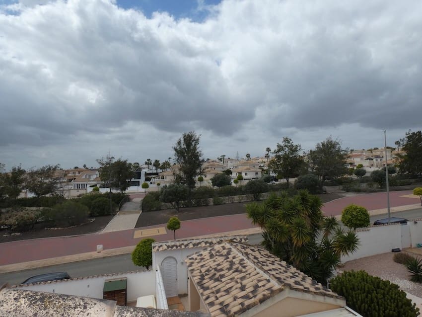 3 soverom Villa til salgs i La Marina med svømmebasseng garasje - € 360 000 (Ref: 9725019)