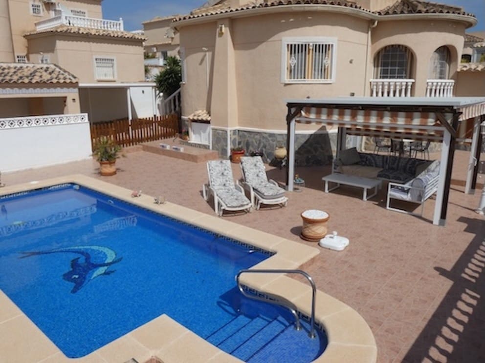 3 soverom Villa til salgs i La Marina med svømmebasseng garasje - € 360 000 (Ref: 9725019)