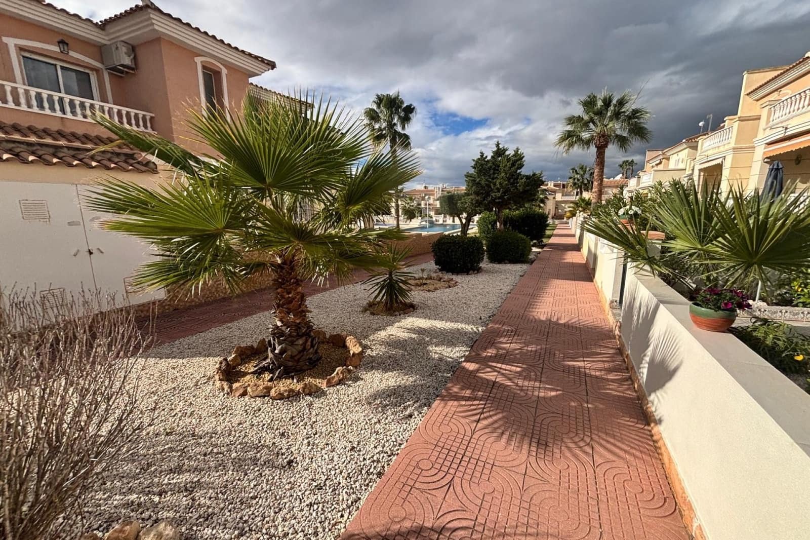 2 chambre Maison de Ville à vendre à Dona Pepa avec piscine - 164 995 € (Ref: 9735470)