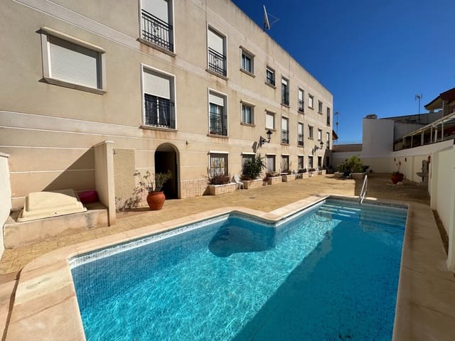 2 bedroom Apartment for sale in Jacarilla with pool - € 90,000 (Ref: 9772904)