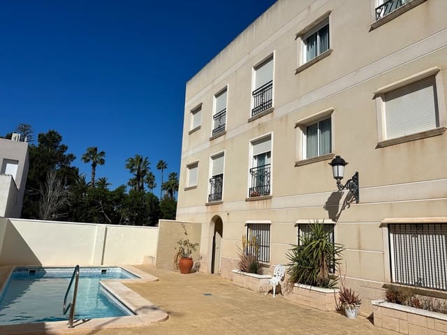 2 bedroom Apartment for sale in Jacarilla with pool - € 90,000 (Ref: 9772904)