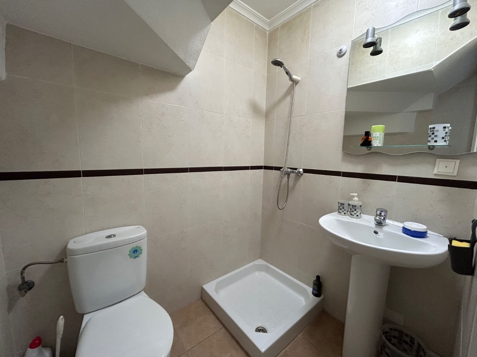 2 bedroom Apartment for sale in Jacarilla with pool - € 108,000 (Ref: 9772905)