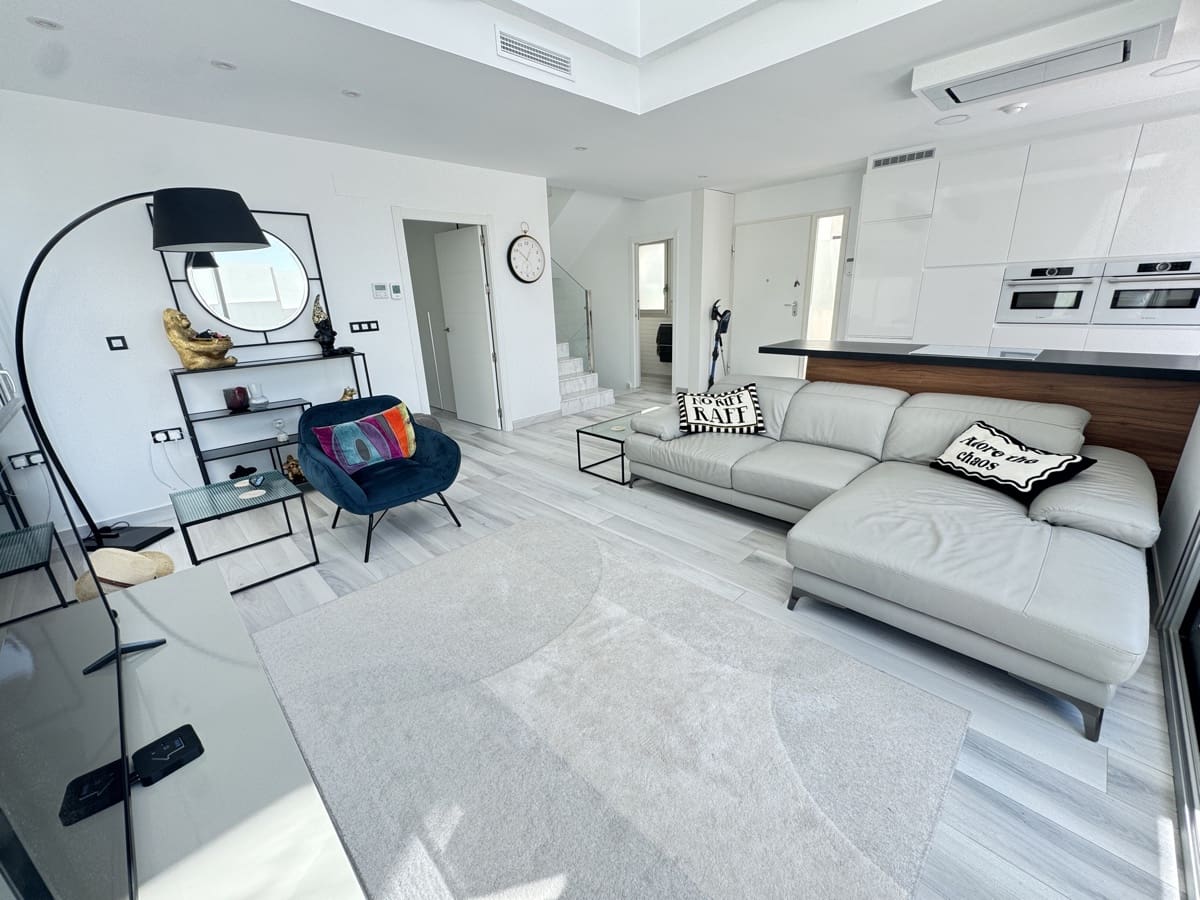 4 chambre Villa/Maison à vendre à Cabo Roig avec piscine - 649 000 € (Ref: 9772907)