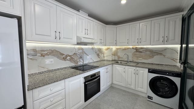 2 soveværelse Lejlighed til salg i Campoamor, Orihuela med swimmingpool - € 249.000 (Ref: 9772909)