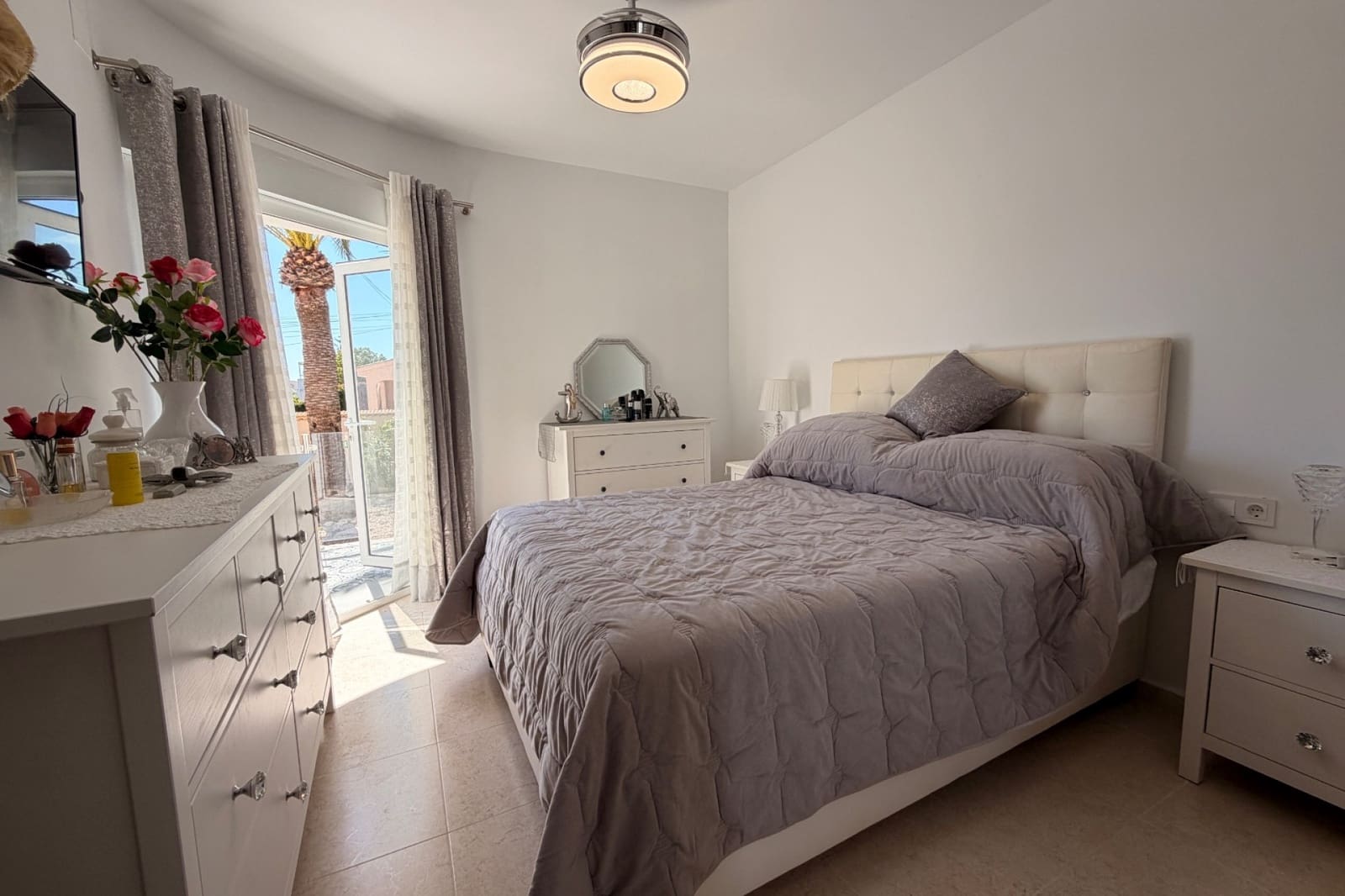 3 bedroom Villa for sale in Ciudad Quesada with pool - € 475,000 (Ref: 9804201)