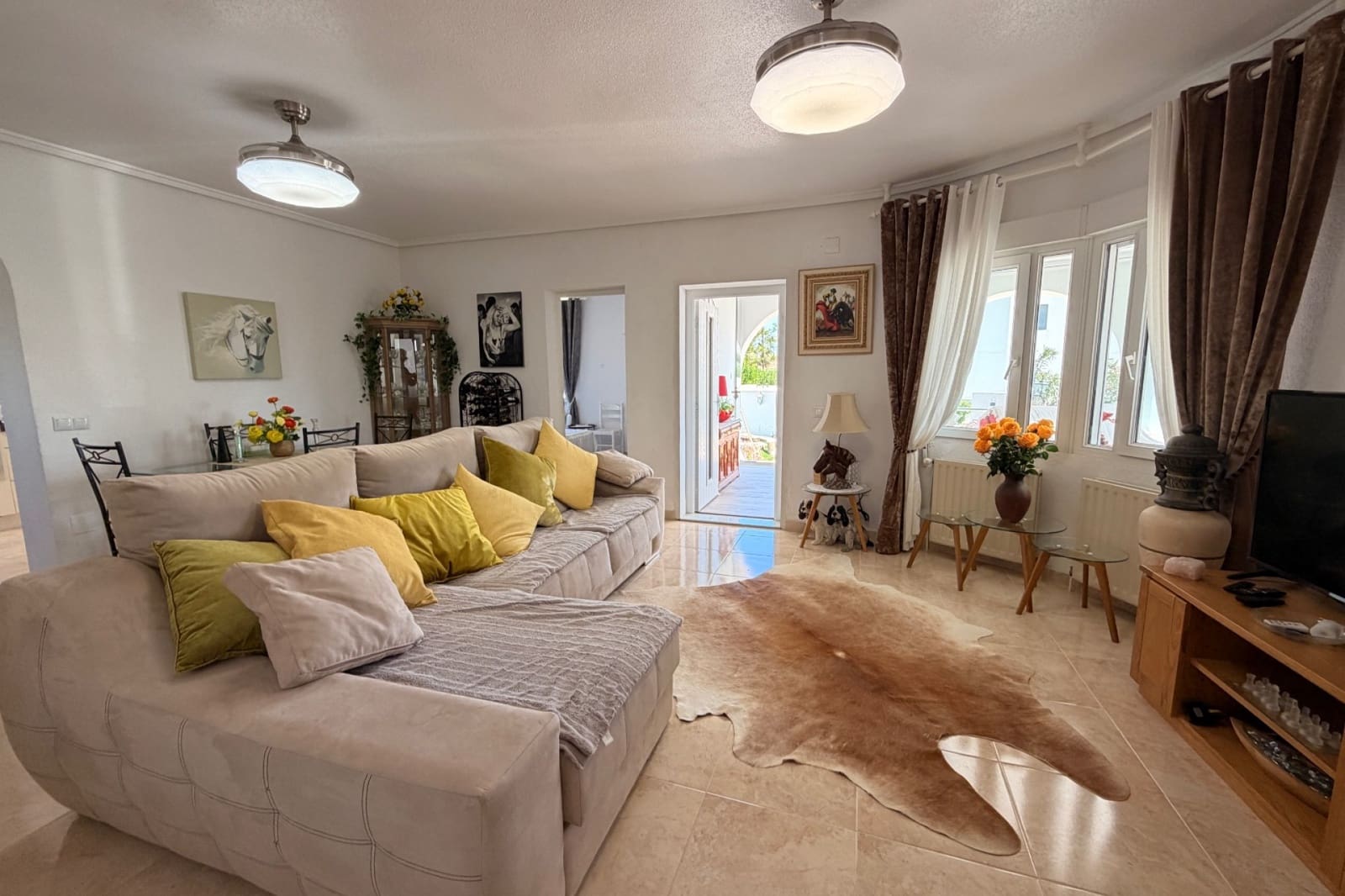 3 bedroom Villa for sale in Ciudad Quesada with pool - € 475,000 (Ref: 9804201)