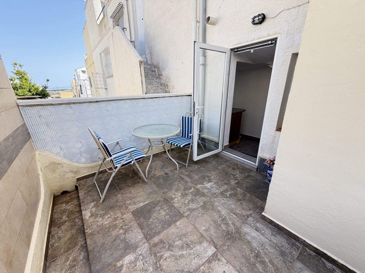 2 soveværelse Byhus til salg i San Miguel de Salinas - € 156.950 (Ref: 9811475)