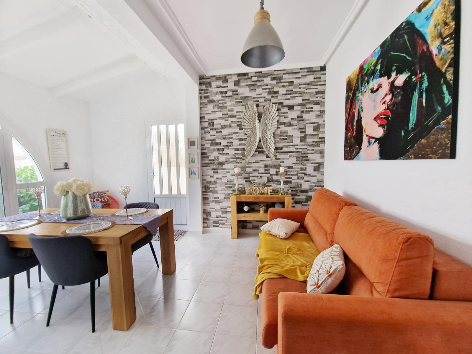 3 soveværelse Villa til salg i Pueblo Bravo med swimmingpool garage - € 440.000 (Ref: 9847703)
