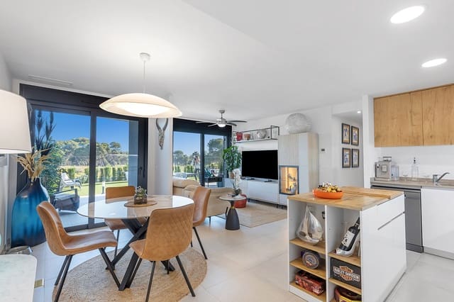 2 soveværelse Lejlighed til salg i Rocio del Mar, Torrevieja med swimmingpool - € 519.000 (Ref: 9847869)
