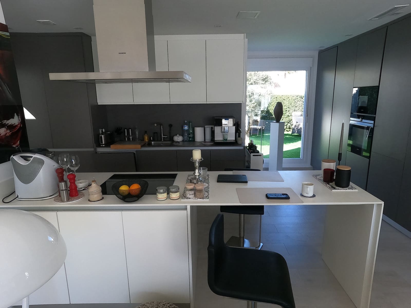 3 soveværelse Villa til salg i Algorfa med swimmingpool - € 585.000 (Ref: 9847871)