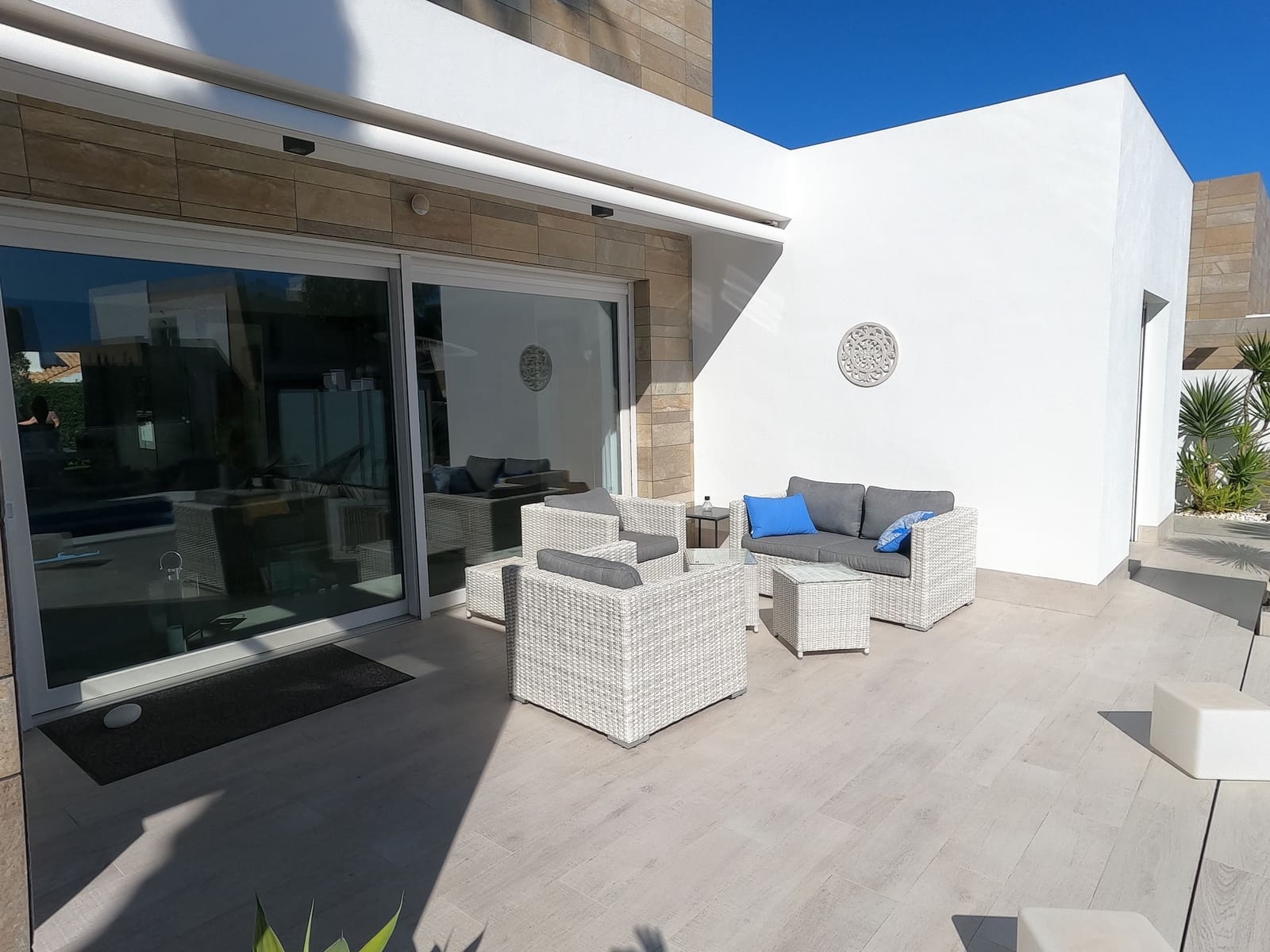 3 soveværelse Villa til salg i Algorfa med swimmingpool - € 585.000 (Ref: 9847871)