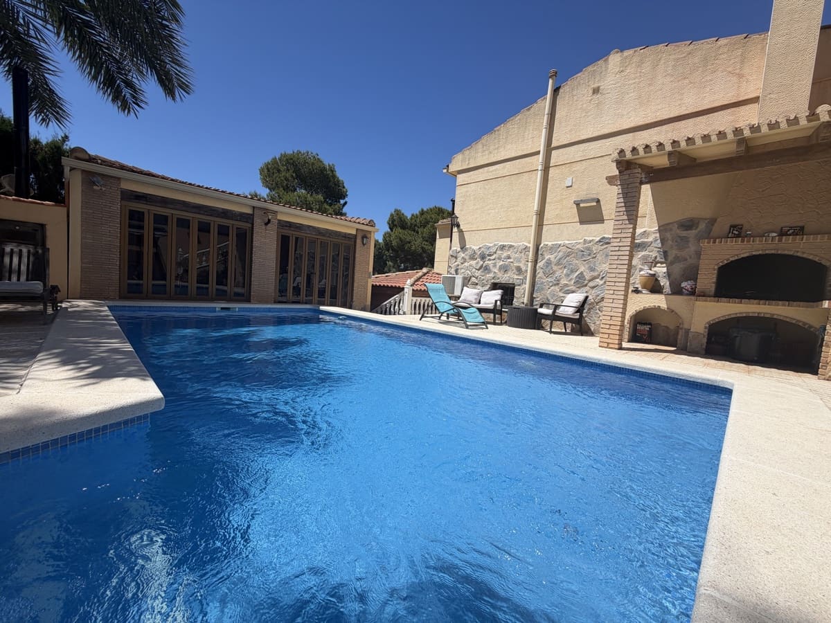 4 camera da letto Villa in vendita in Los Balcones con piscina garage - 490.000 € (Rif: 9866525)