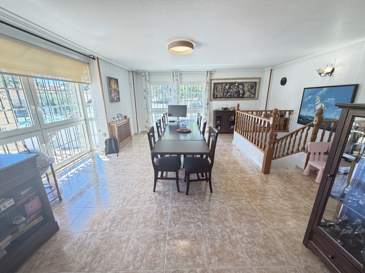 4 camera da letto Villa in vendita in Los Balcones con piscina garage - 490.000 € (Rif: 9866525)
