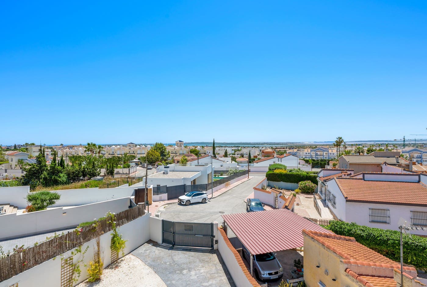 4 chambre Villa/Maison à vendre à Ciudad Quesada avec piscine garage - 669 000 € (Ref: 9884252)