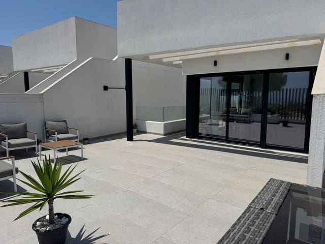 4 soveværelse Villa til salg i Los Secanos, Guardamar del Segura med swimmingpool garage - € 570.000 (Ref: 9891707)