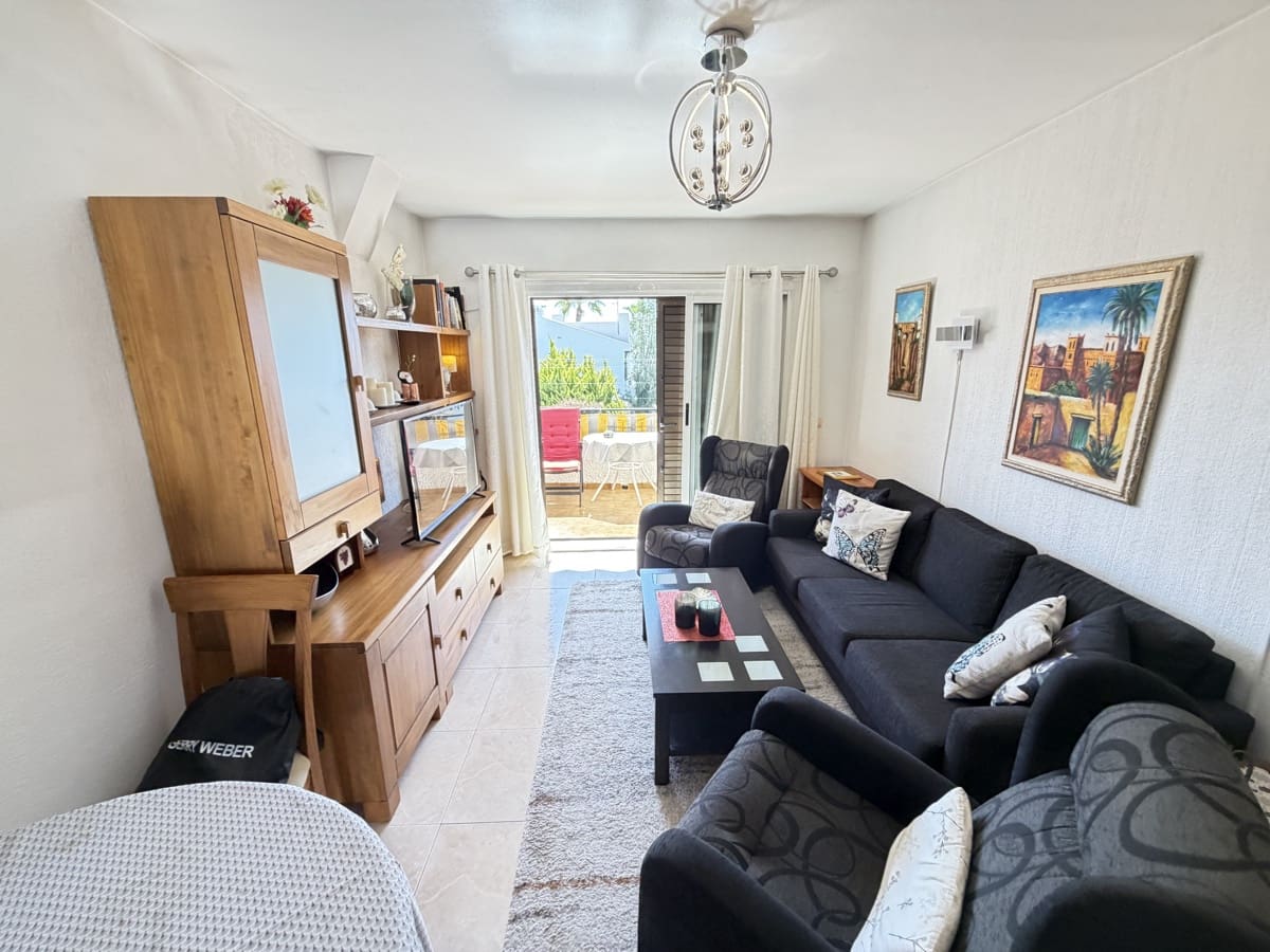 2 quarto Apartamento para venda em Cabo Roig com piscina - 209 000 € (Ref: 9891709)
