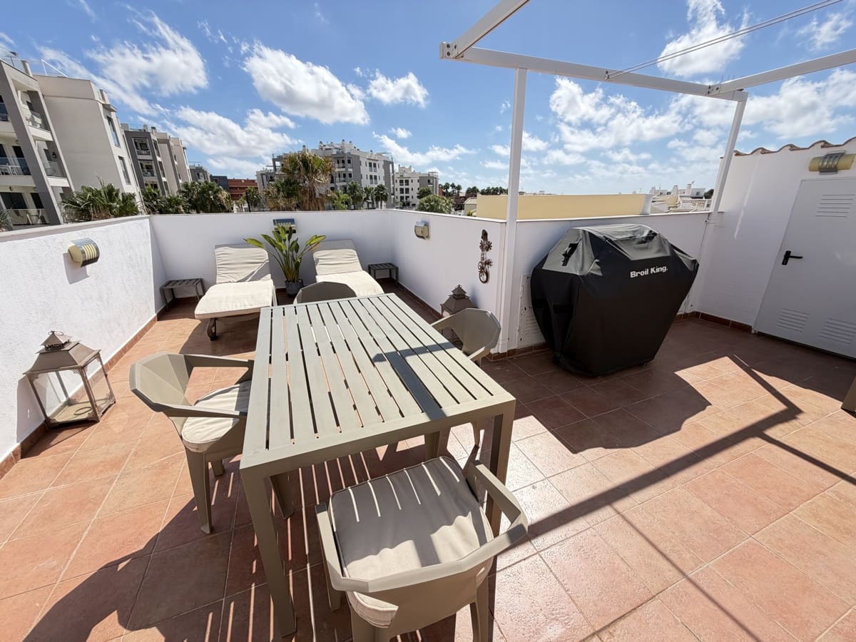 2 chambre Appartement à vendre à Villamartin avec piscine - 189 900 € (Ref: 9902838)
