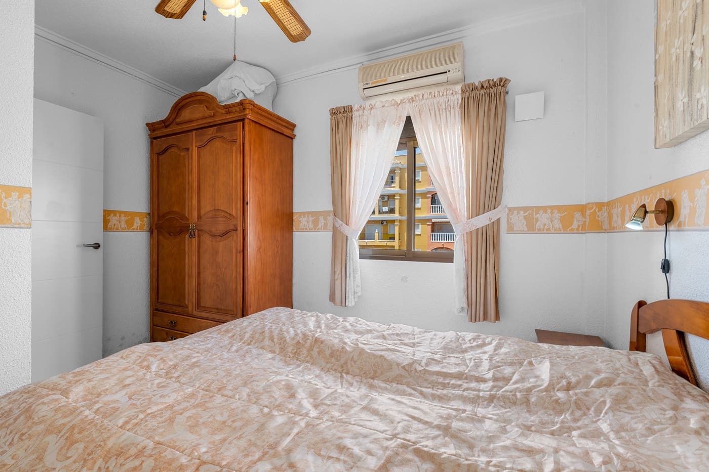 2 Zimmer Apartment zu verkaufen in Aguas Nuevas mit Pool - 165.000 € (Ref: 9916525)