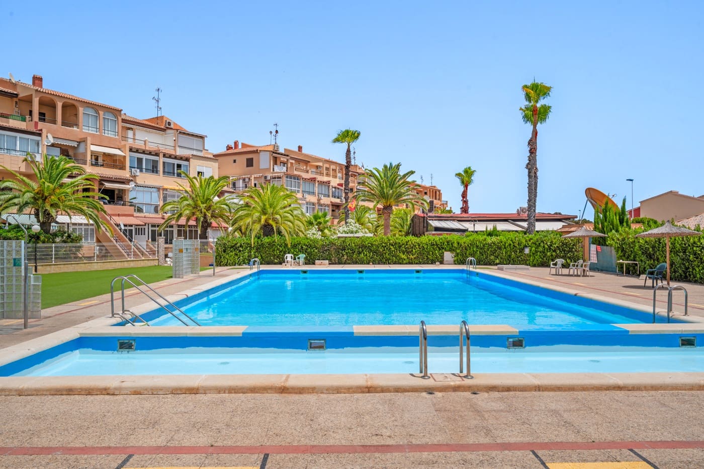 2 Zimmer Apartment zu verkaufen in Aguas Nuevas mit Pool - 165.000 € (Ref: 9916525)