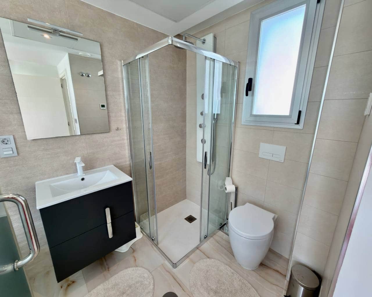 3 soveværelse Villa til salg i Ciudad Quesada med swimmingpool - € 399.000 (Ref: 9921866)