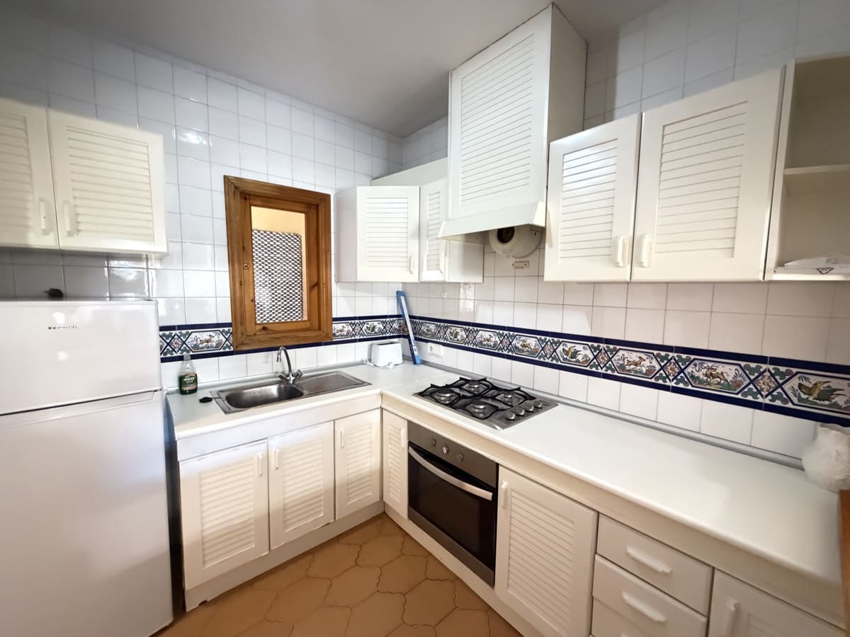 2 soverom Leilighet til salgs i Villamartin med svømmebasseng - € 164 900 (Ref: 9945100)