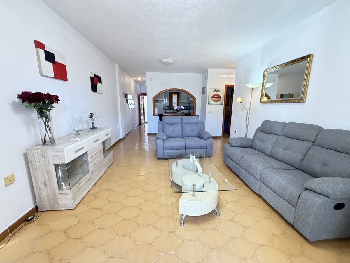 2 soverom Leilighet til salgs i Villamartin med svømmebasseng - € 164 900 (Ref: 9945100)