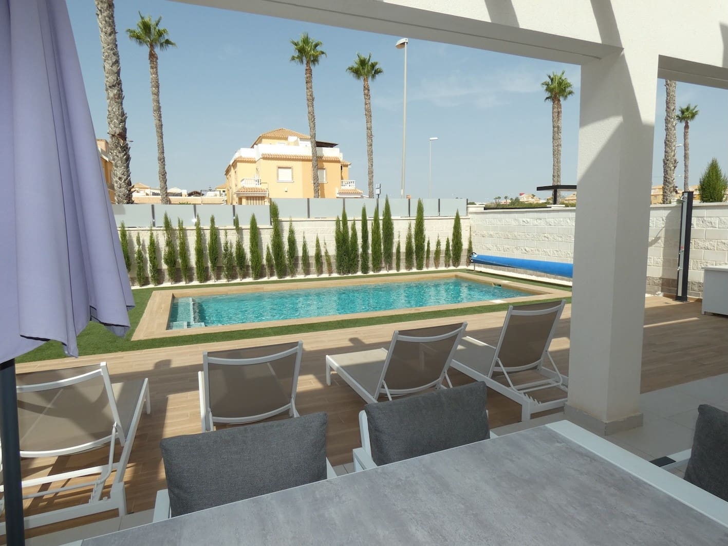 3 soveværelse Villa til salg i Ciudad Quesada med swimmingpool garage - € 620.000 (Ref: 9961538)