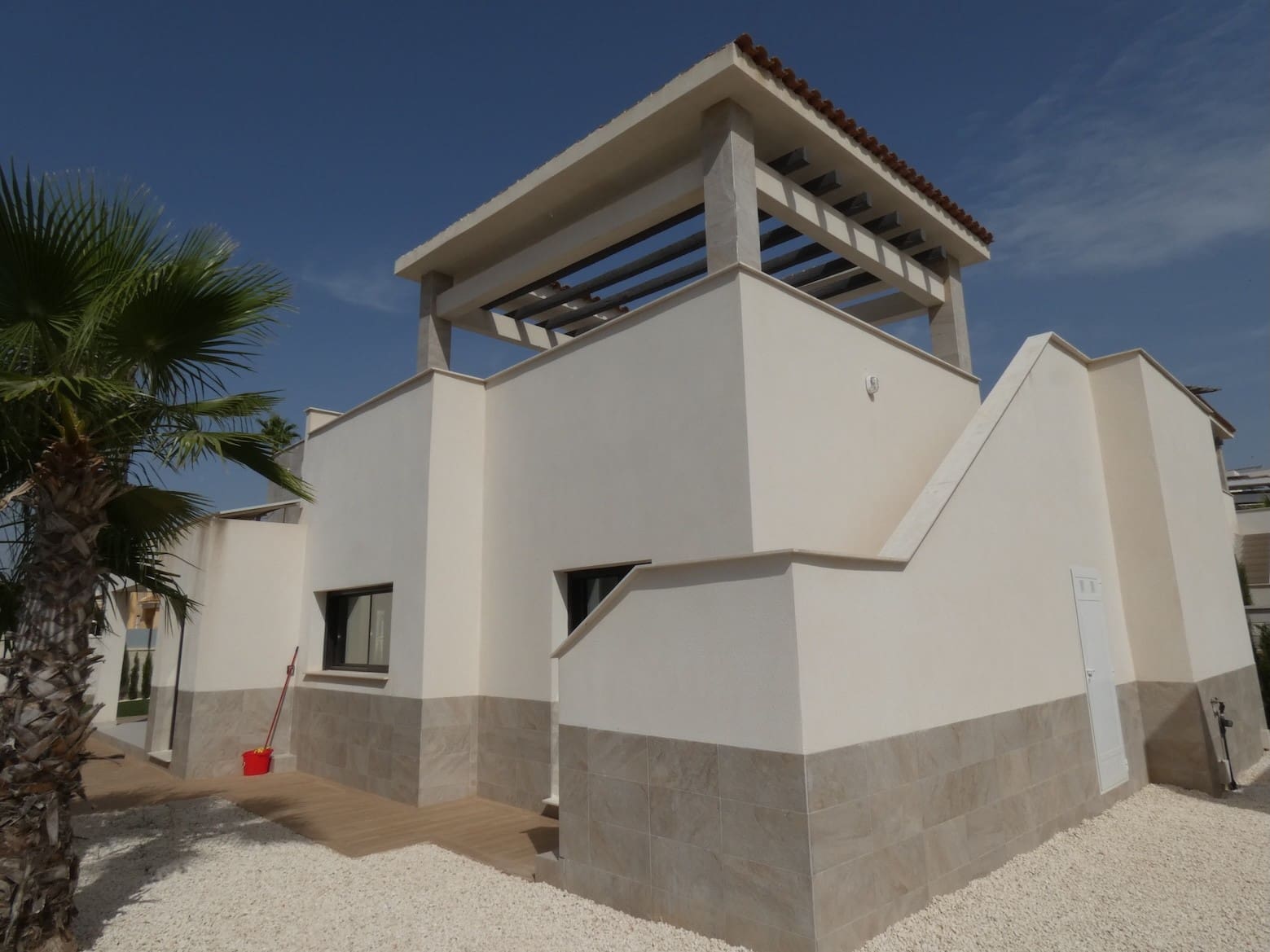 3 soveværelse Villa til salg i Ciudad Quesada med swimmingpool garage - € 620.000 (Ref: 9961538)