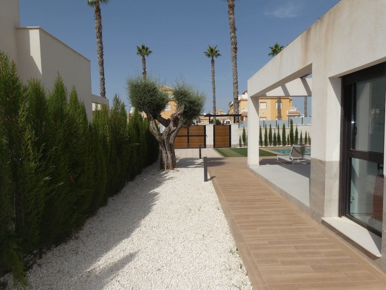 3 soveværelse Villa til salg i Ciudad Quesada med swimmingpool garage - € 620.000 (Ref: 9961538)