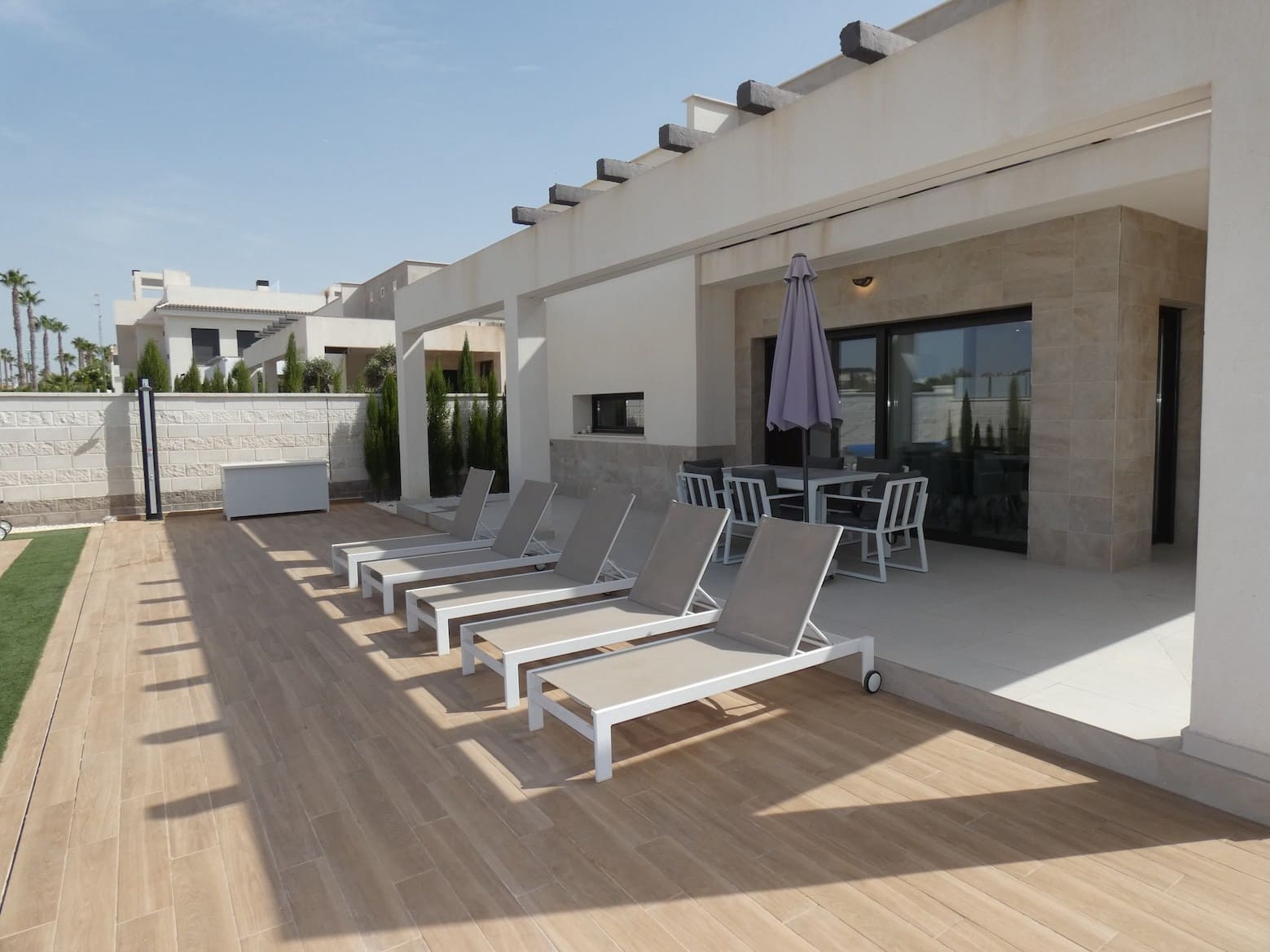 3 soveværelse Villa til salg i Ciudad Quesada med swimmingpool garage - € 620.000 (Ref: 9961538)