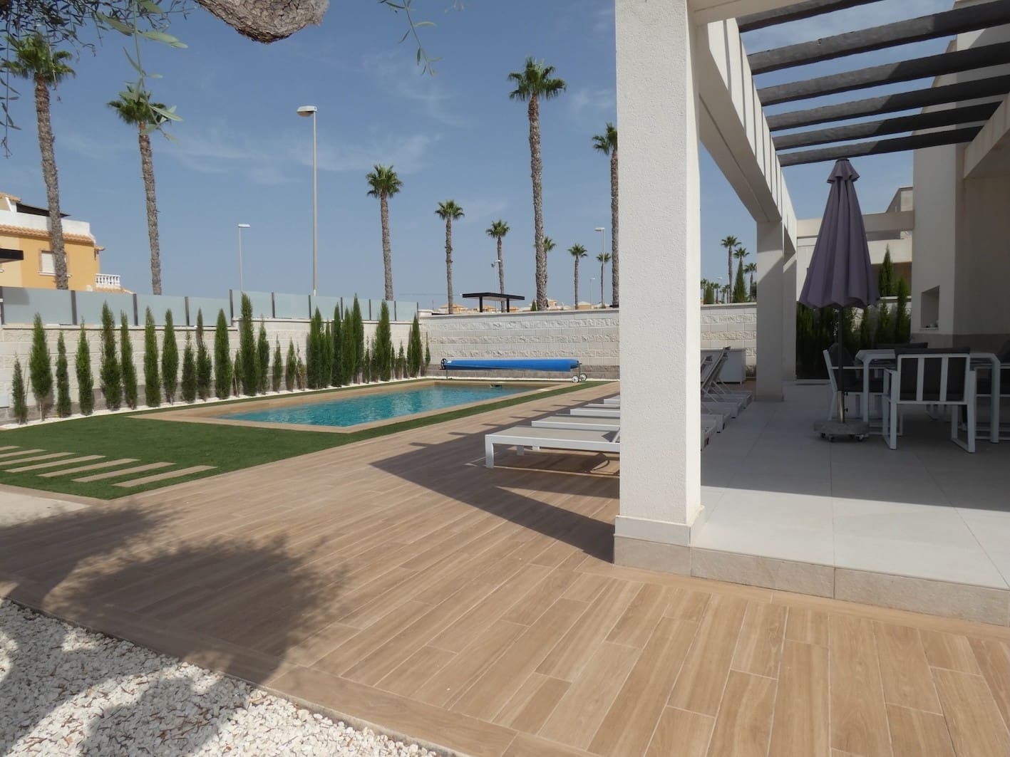 3 soveværelse Villa til salg i Ciudad Quesada med swimmingpool garage - € 620.000 (Ref: 9961538)