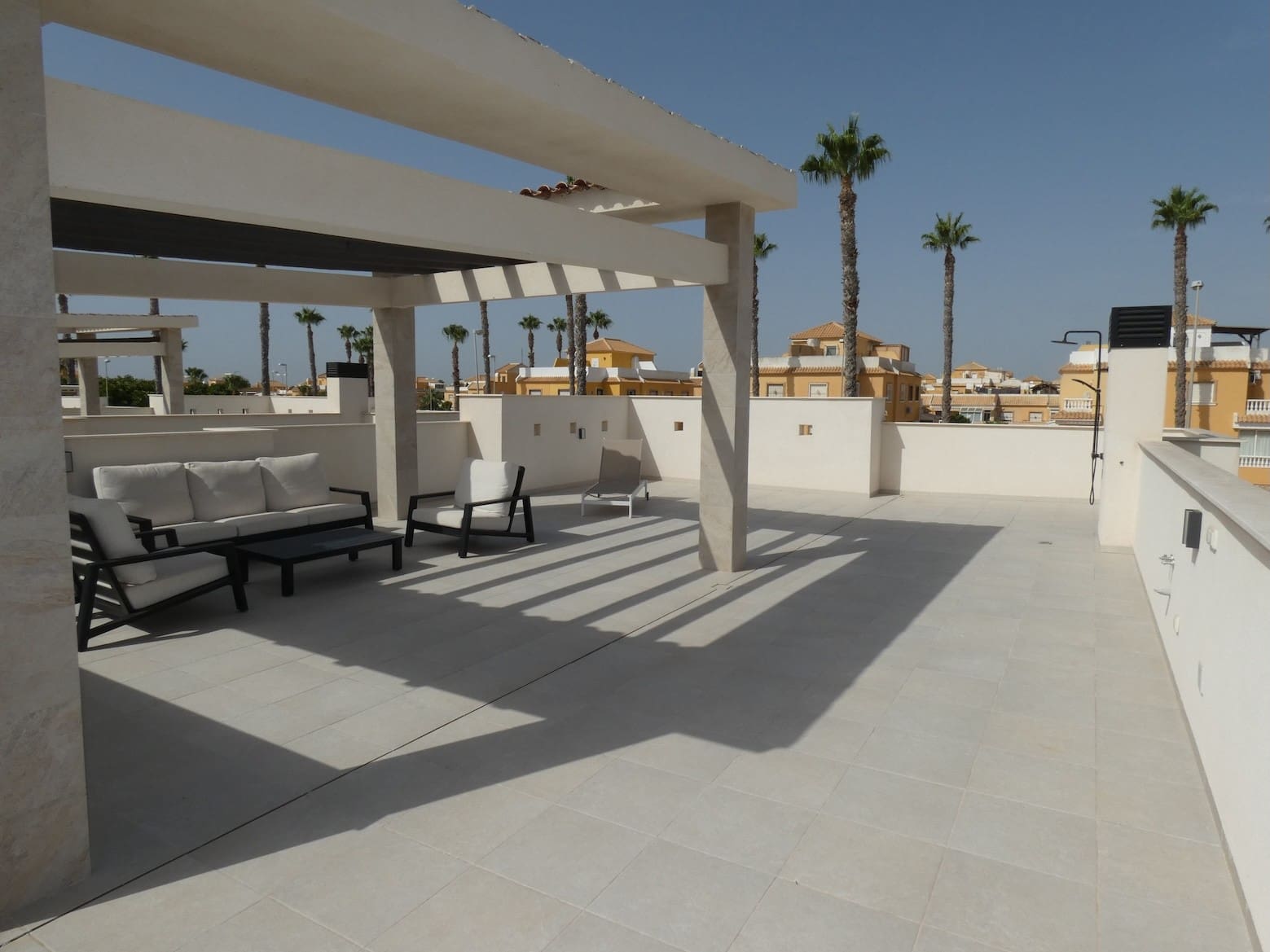 3 soveværelse Villa til salg i Ciudad Quesada med swimmingpool garage - € 620.000 (Ref: 9961538)