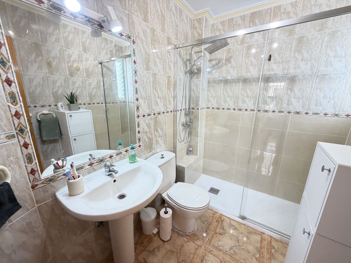 2 soverom Leilighet til salgs i La Zenia med svømmebasseng - € 199 999 (Ref: 9966139)