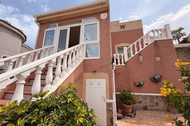 3 soveværelse Villa til salg i Ciudad Quesada, Rojales med swimmingpool - € 275.000 (Ref: 9976786)