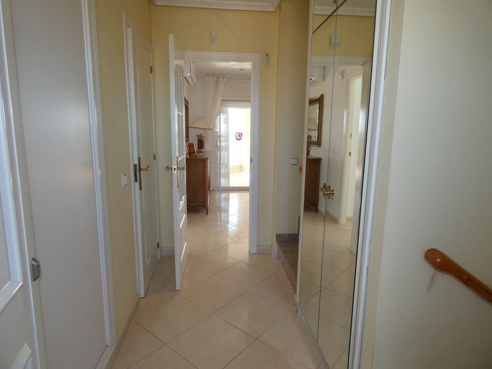 4 slaapkamer Villa te koop in Ciudad Quesada met zwembad garage - € 649.000 (Ref: 9983258)