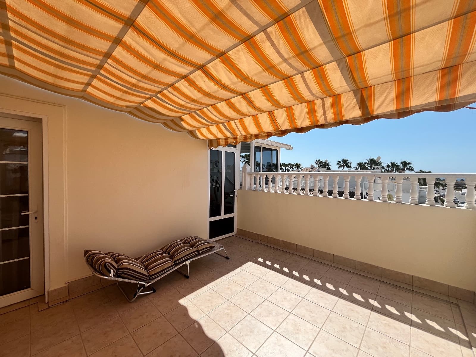 3 soverom Hus til salgs i Playa Flamenca med svømmebasseng garasje - € 259 995 (Ref: 9992042)