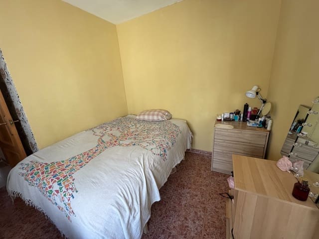 Apartamento de 2 habitaciones en Entre Naranjos, Orihuela en venta con piscina - 135.000 € (Ref: 9992046)