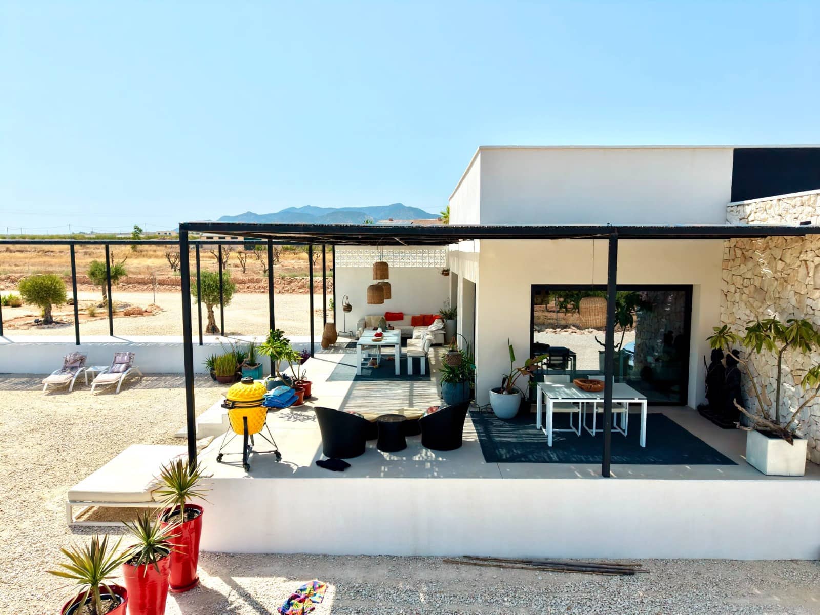 5 soveværelse Villa til salg i Pinoso med swimmingpool - € 679.000 (Ref: 9996721)