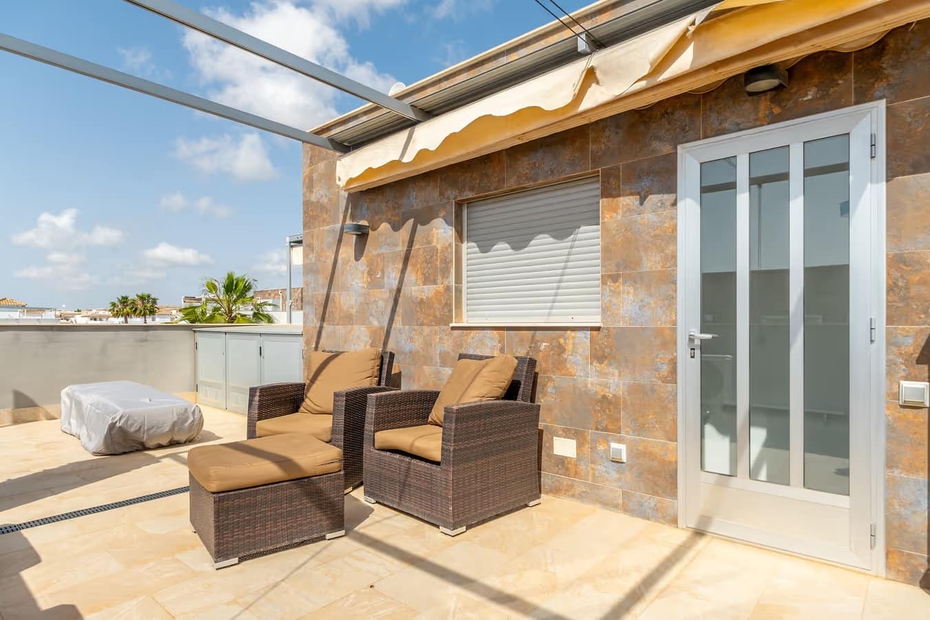 Casa de 3 habitaciones en Orihuela Costa en venta con piscina garaje - 360.000 € (Ref: 9999946)