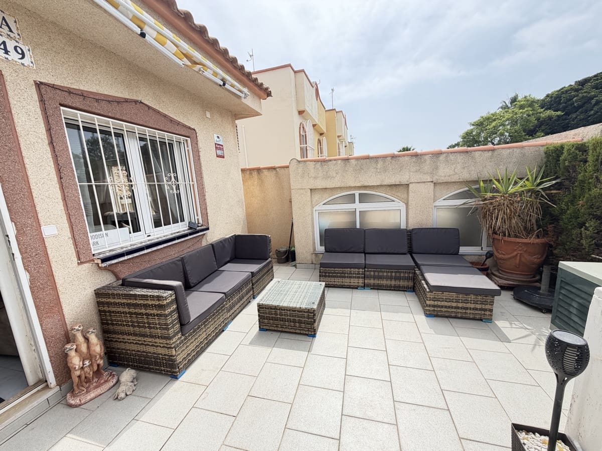3 slaapkamer Huis te koop in La Florida met zwembad garage - € 229.000 (Ref: 9999949)