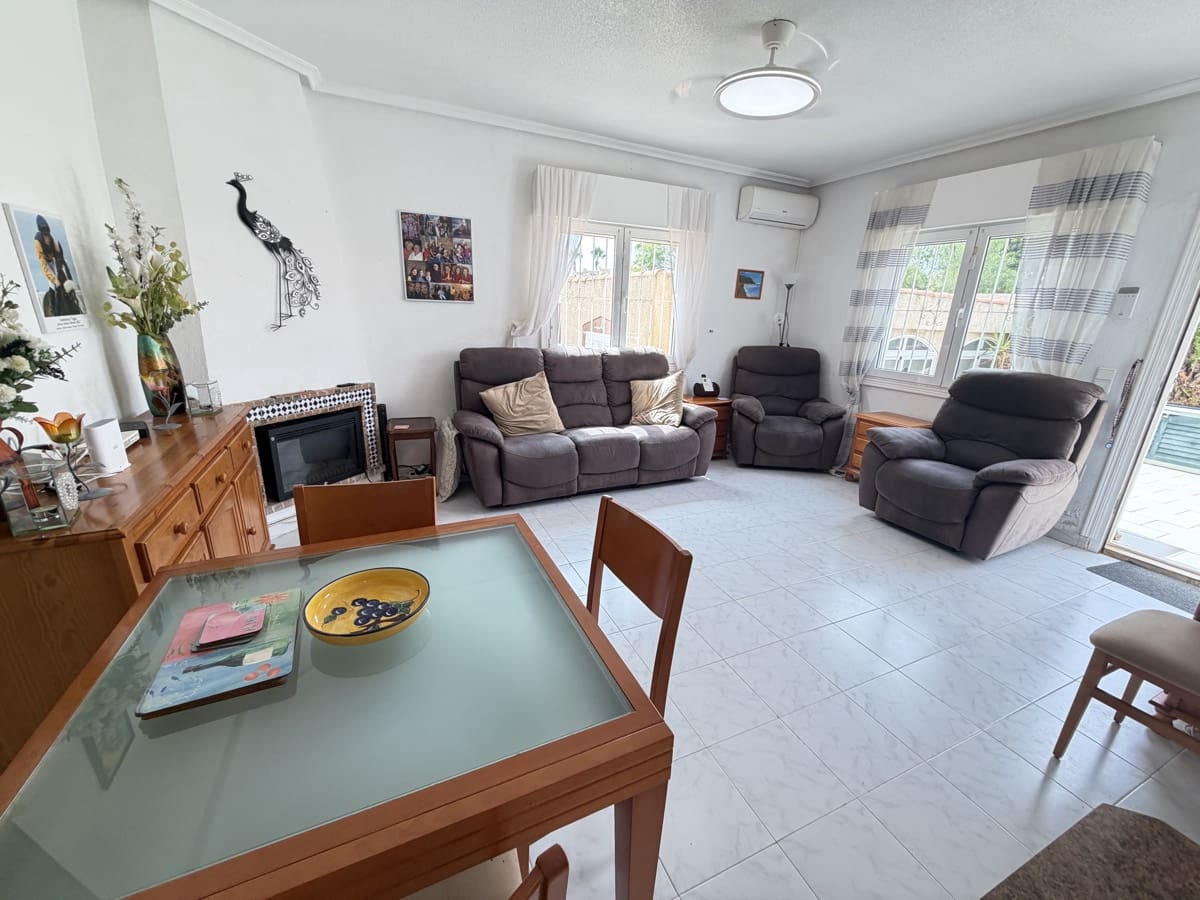 3 slaapkamer Huis te koop in La Florida met zwembad garage - € 229.000 (Ref: 9999949)