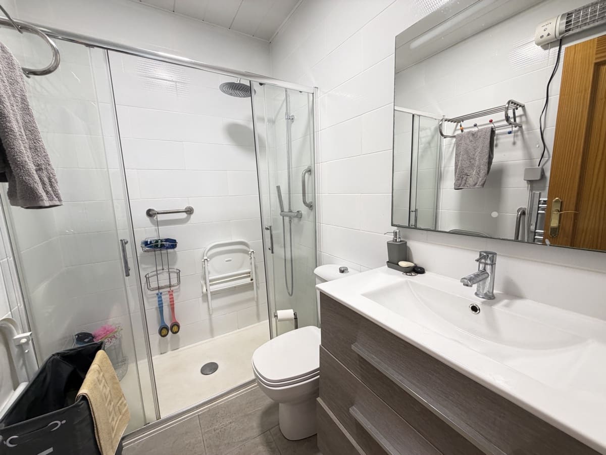3 slaapkamer Huis te koop in La Florida met zwembad garage - € 229.000 (Ref: 9999949)