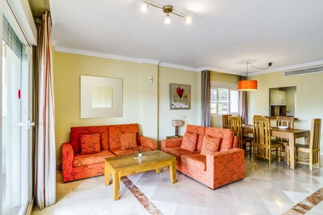 3 makuuhuone Huoneisto myytävänä paikassa El Paraiso, Estepona mukana uima-altaan - 395 000 € (Ref: 8946988)